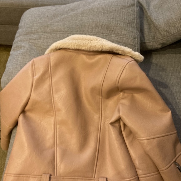 Fur lined winter jacket - Picture 2 of 2